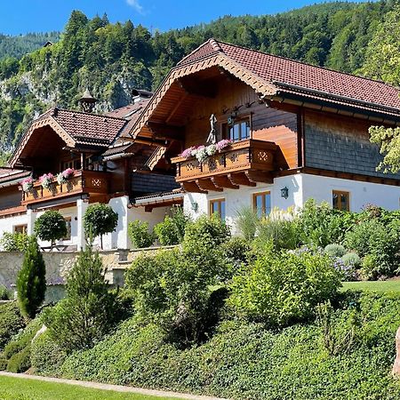 Ferienwohnung Schossleitner - Der Wohlfuehl-Ansitz Am Wolfgangsee Mit Weitblick ザンクト・ギルゲン エクステリア 写真