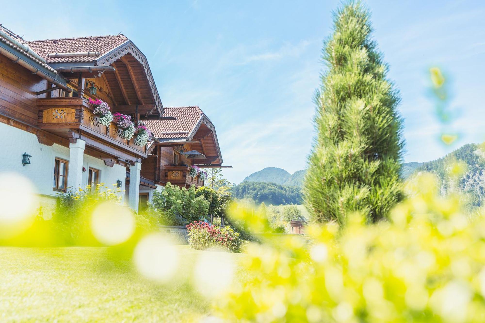 Ferienwohnung Schossleitner - Der Wohlfuehl-Ansitz Am Wolfgangsee Mit Weitblick ザンクト・ギルゲン エクステリア 写真
