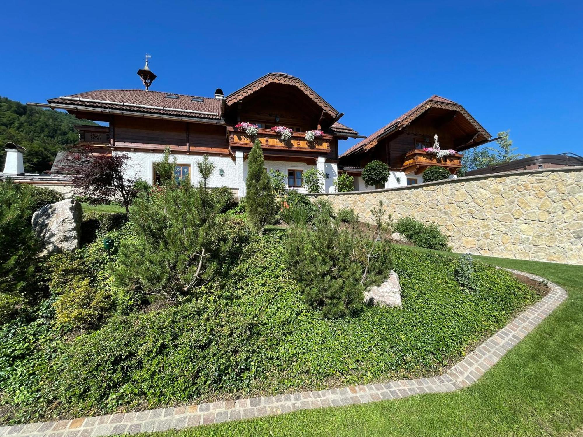 Ferienwohnung Schossleitner - Der Wohlfuehl-Ansitz Am Wolfgangsee Mit Weitblick ザンクト・ギルゲン エクステリア 写真